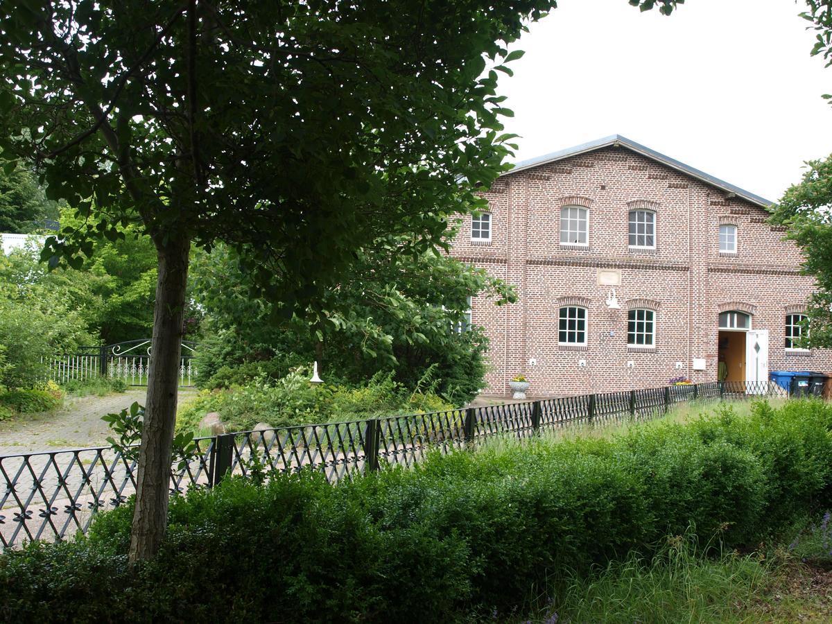 Gut Harlinghausen Hotel Ovelgonne Eksteriør billede
